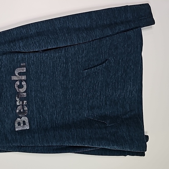 Bench dark green XL hoodie - Picture 3 of 6